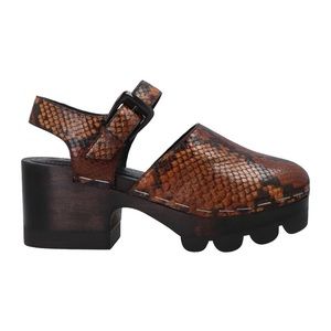 Tory Burch
Women's Brown Mules & Clogs
